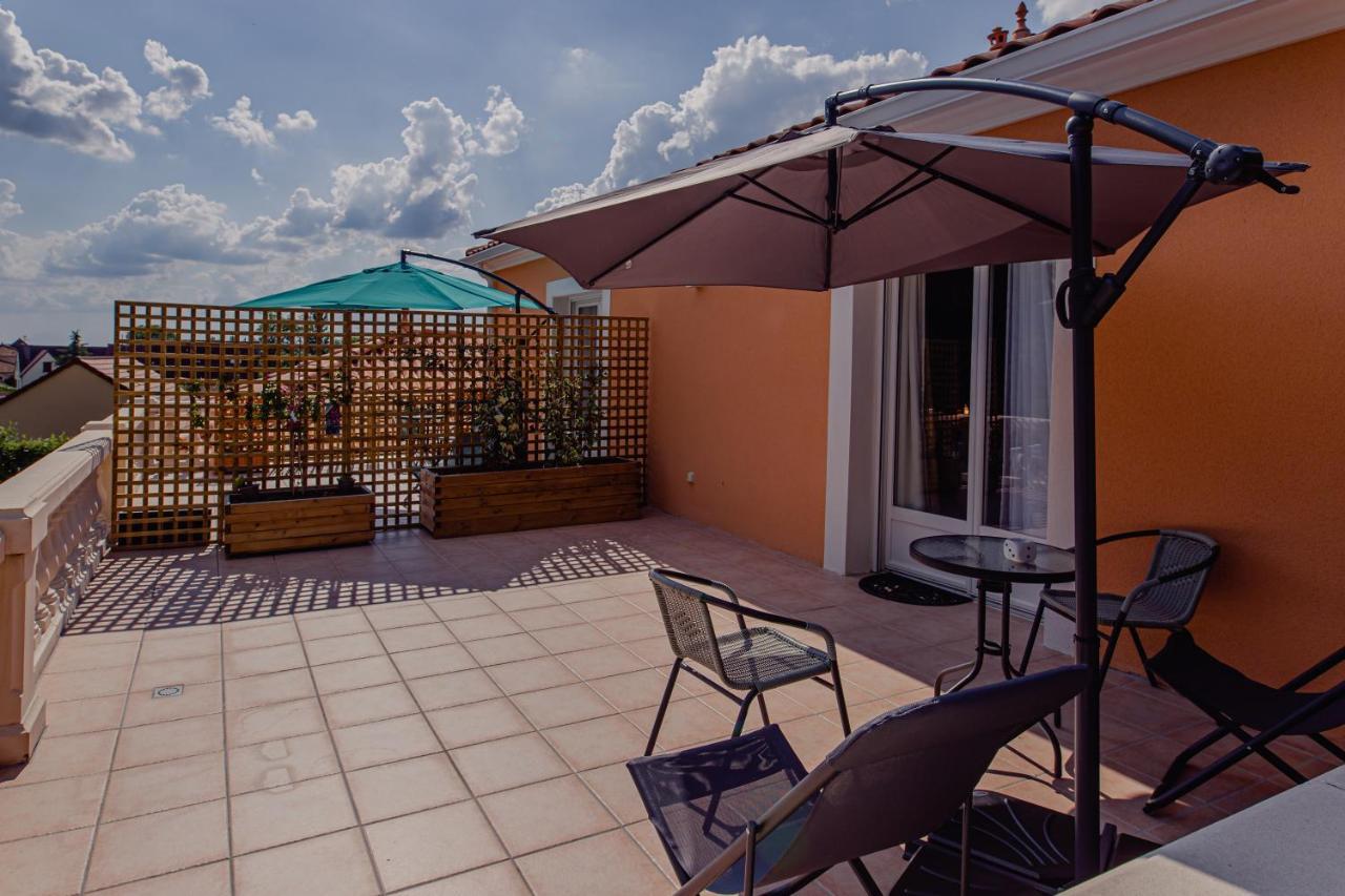 Saint-Doulchard Villa Des Chenes-Adult Only المظهر الخارجي الصورة