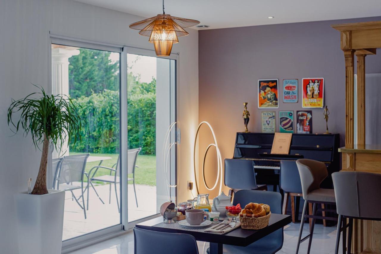 Saint-Doulchard Villa Des Chenes-Adult Only المظهر الخارجي الصورة